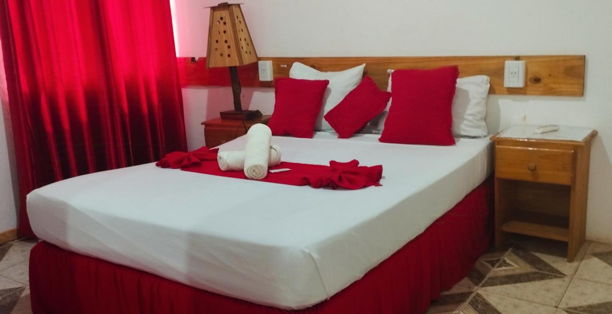 פוארטו איגואסו Hostel Damaris חדר תמונה