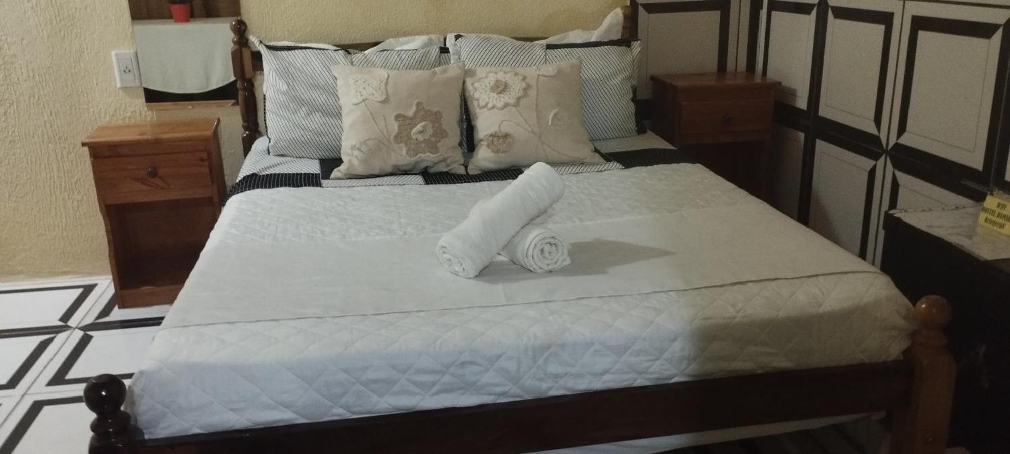 פוארטו איגואסו Hostel Damaris חדר תמונה